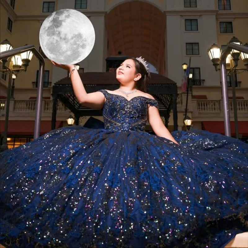 Shiny Dark Blue Dress Crystal Glitter Decal off-shoulder Lace Long tail Bow Vestidos De 15 Quinceanera Customize
Shiny Dark Blue Dress Crystal Glitter Decal off-shoulder Lace Long tail Bow Vestidos De 15 Quinceanera Customize