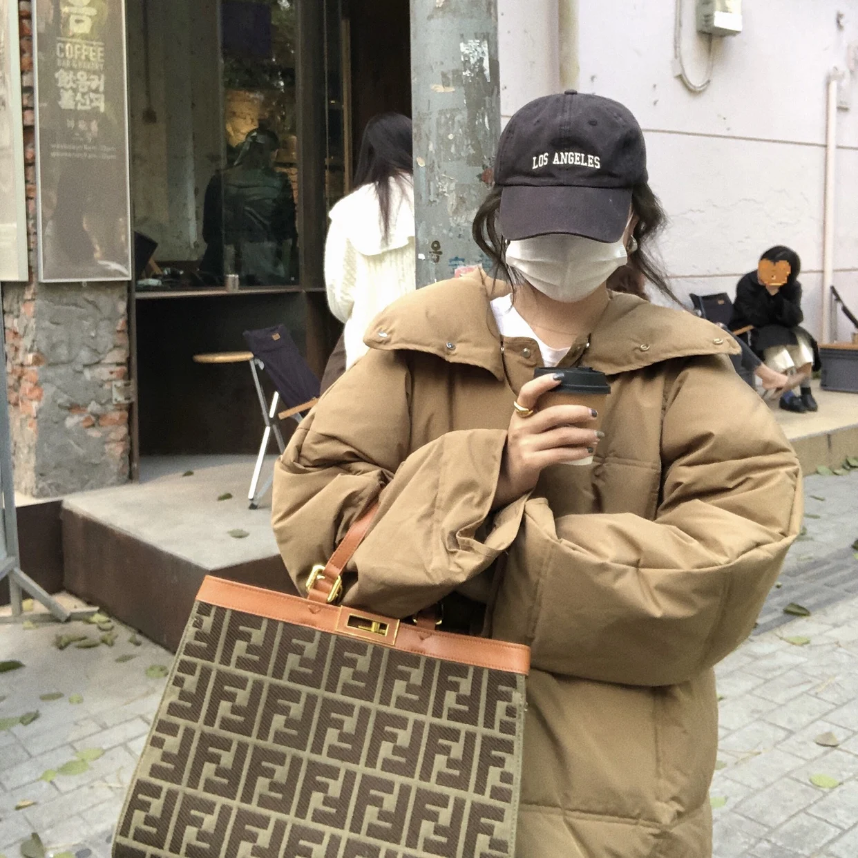 Sli Detachable Collar Mid-Length Du down Jaet Korean Version Faionable White Du Feather Jaet Outerwear Coat
Sli Detachable Collar Mid-Length Du down Jaet Korean Version Faionable White Du Feather Jaet Outerwear Coat