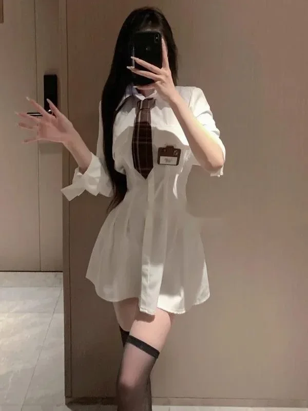 French Style Small Fragrant White Mature Charm New Dress With Children's Waist Design Long Sleeved Student Secretary Dress ZKFW
French Style Small Fragrant White Mature Charm New Dress With Children's Waist Design Long Sleeved Student Secretary Dress ZKFW