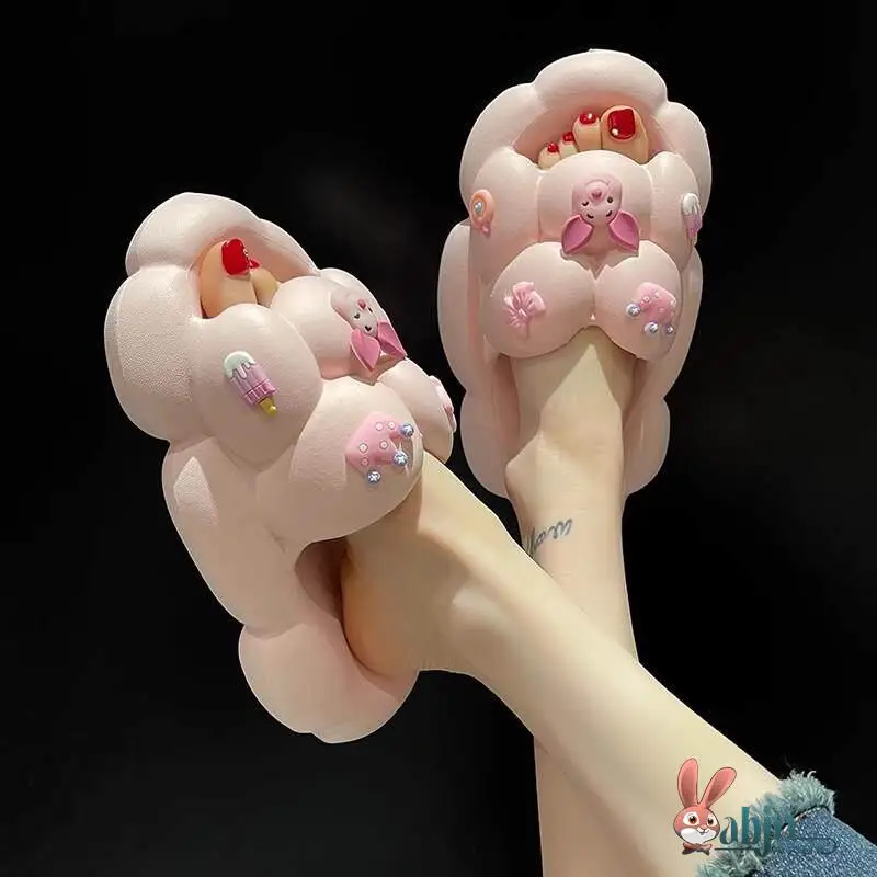 Summer Outdoor Cartoon Pig Thick Bottom Anti-slip Indoor Home Slippers Women's Slippery Feeling Slippers Comfortable Home Shoes
Summer Outdoor Cartoon Pig Thick Bottom Anti-slip Indoor Home Slippers Women's Slippery Feeling Slippers Comfortable Home Shoes