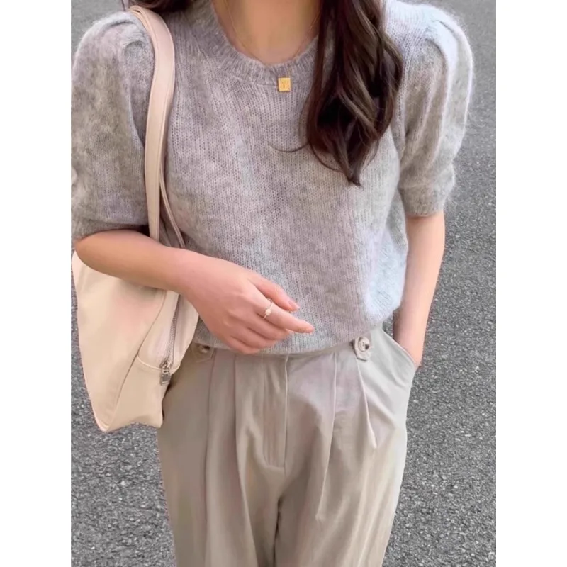 100 pure cashmere knitted short sleeve cardigan top women's round neck short half sleeve wool T-shirt
100 pure cashmere knitted short sleeve cardigan top women's round neck short half sleeve wool T-shirt