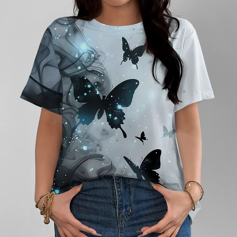Ethereal and romantic light blue background with ink butterfly and smoke print daily women's versatile short sleeved T-shirt
Ethereal and romantic light blue background with ink butterfly and smoke print daily women's versatile short sleeved T-shirt