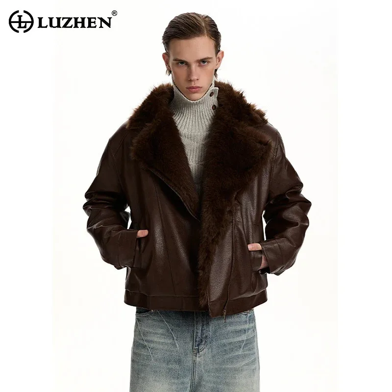 LUZHEN 2026 Winter Fashion Elegant Temperament Stand Neck Faux Fur Patchwork Warm Leather Jacket Parka Men's Padded Coat JY6128
LUZHEN 2026 Winter Fashion Elegant Temperament Stand Neck Faux Fur Patchwork Warm Leather Jacket Parka Men's Padded Coat JY6128