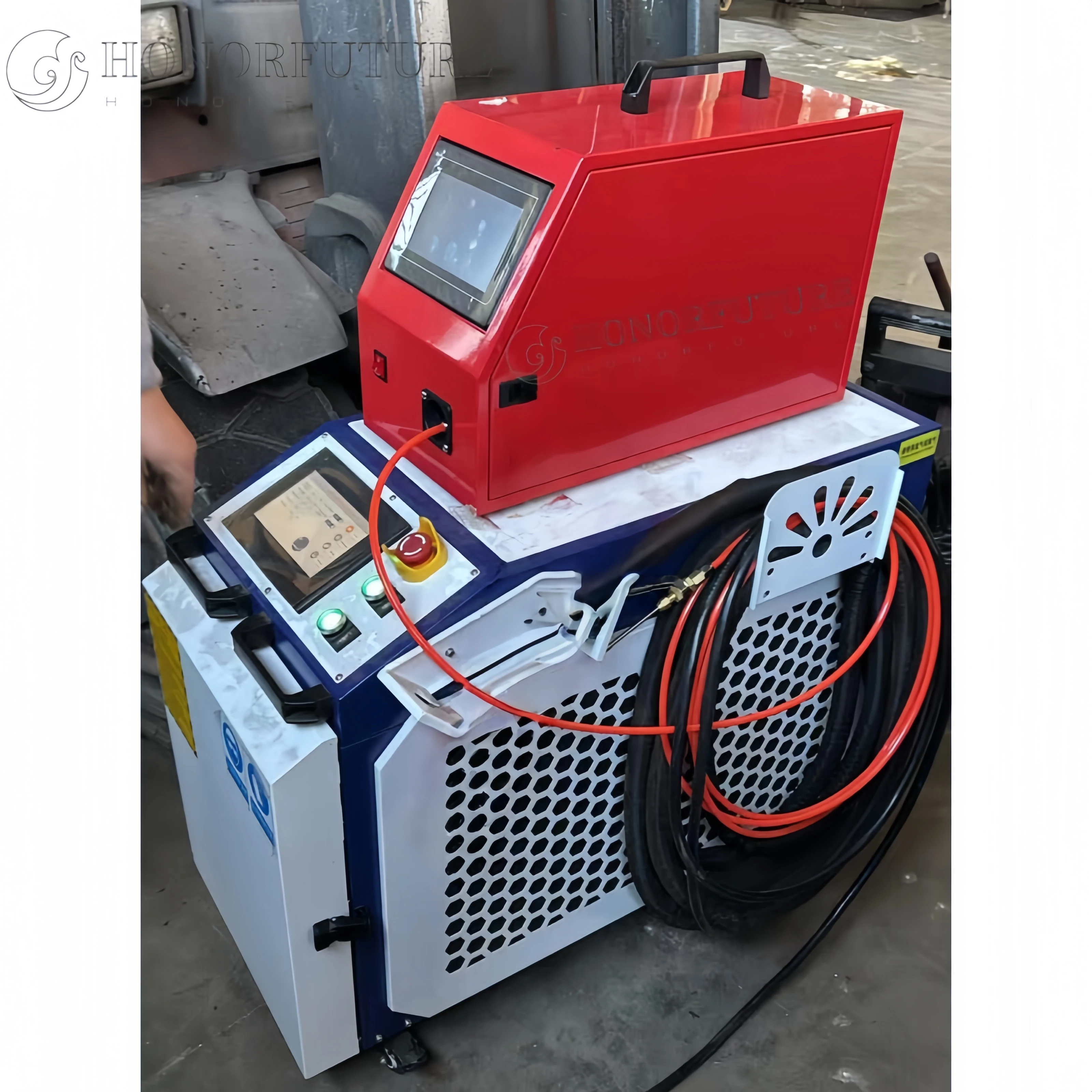 Высококачественный ручной лазерный сварочный аппарат 4-в-1 (1500 Вт, 2 кВт, 3 кВт, 6000 Вт) для резки, очистки и сварки металла, с ЧПУ, в продаже
Высококачественный ручной лазерный сварочный аппарат 4-в-1 (1500 Вт, 2 кВт, 3 кВт, 6000 Вт) для резки, очистки и сварки металла, с ЧПУ, в продаже