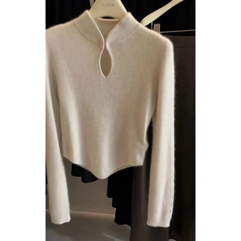 New Chinese Style Irregular Standing Collar Hollow Inner 2025 Autumn and Winter New Sweater Knitted Top
New Chinese Style Irregular Standing Collar Hollow Inner 2025 Autumn and Winter New Sweater Knitted Top