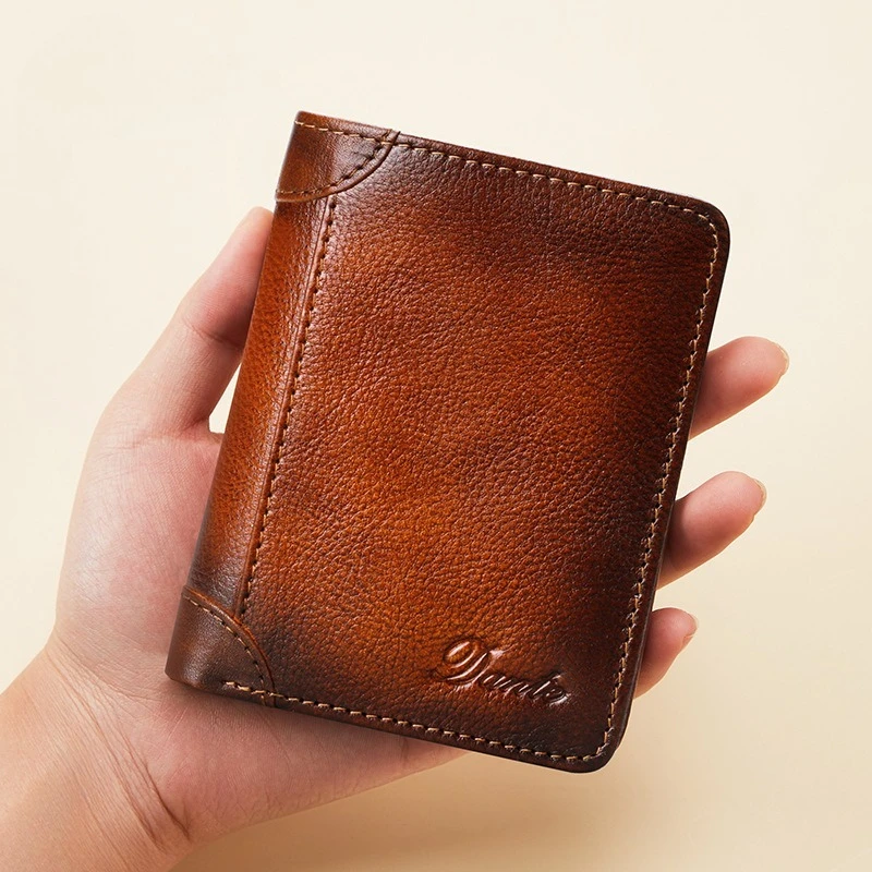2025 Men's Three-Fold Wallet Genuine Leather RFID Multi-Function Driver's License Integrated Short Wallet Color-Wiped Cowhide
2025 Men's Three-Fold Wallet Genuine Leather RFID Multi-Function Driver's License Integrated Short Wallet Color-Wiped Cowhide