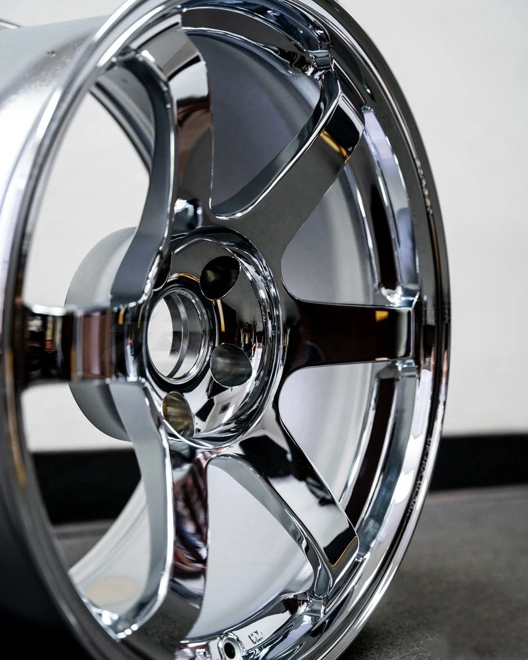 DriveMate Custom Wheels for BMW / Mercedes / Tesla | 18'' 19'' 20'' 21'' Rims | Forged / Flow Formed / Alloy
DriveMate Custom Wheels for BMW / Mercedes / Tesla | 18'' 19'' 20'' 21'' Rims | Forged / Flow Formed / Alloy