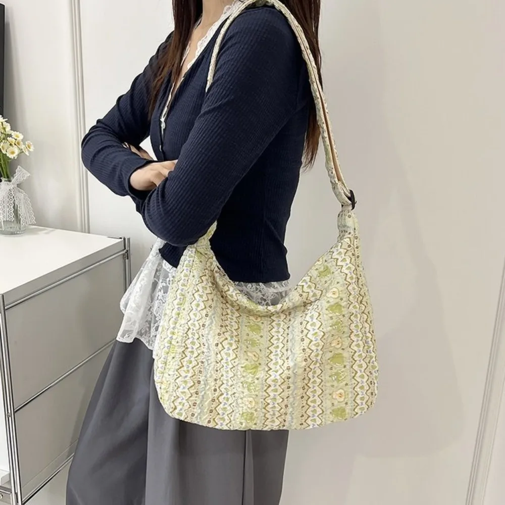 Nylon Cartoon Crossbody Bag Large Capacity Korean Style Canvas Shoulder Bag Underarm Bag Hobo Bag Shopping Tote Bag Students
Nylon Cartoon Crossbody Bag Large Capacity Korean Style Canvas Shoulder Bag Underarm Bag Hobo Bag Shopping Tote Bag Students
