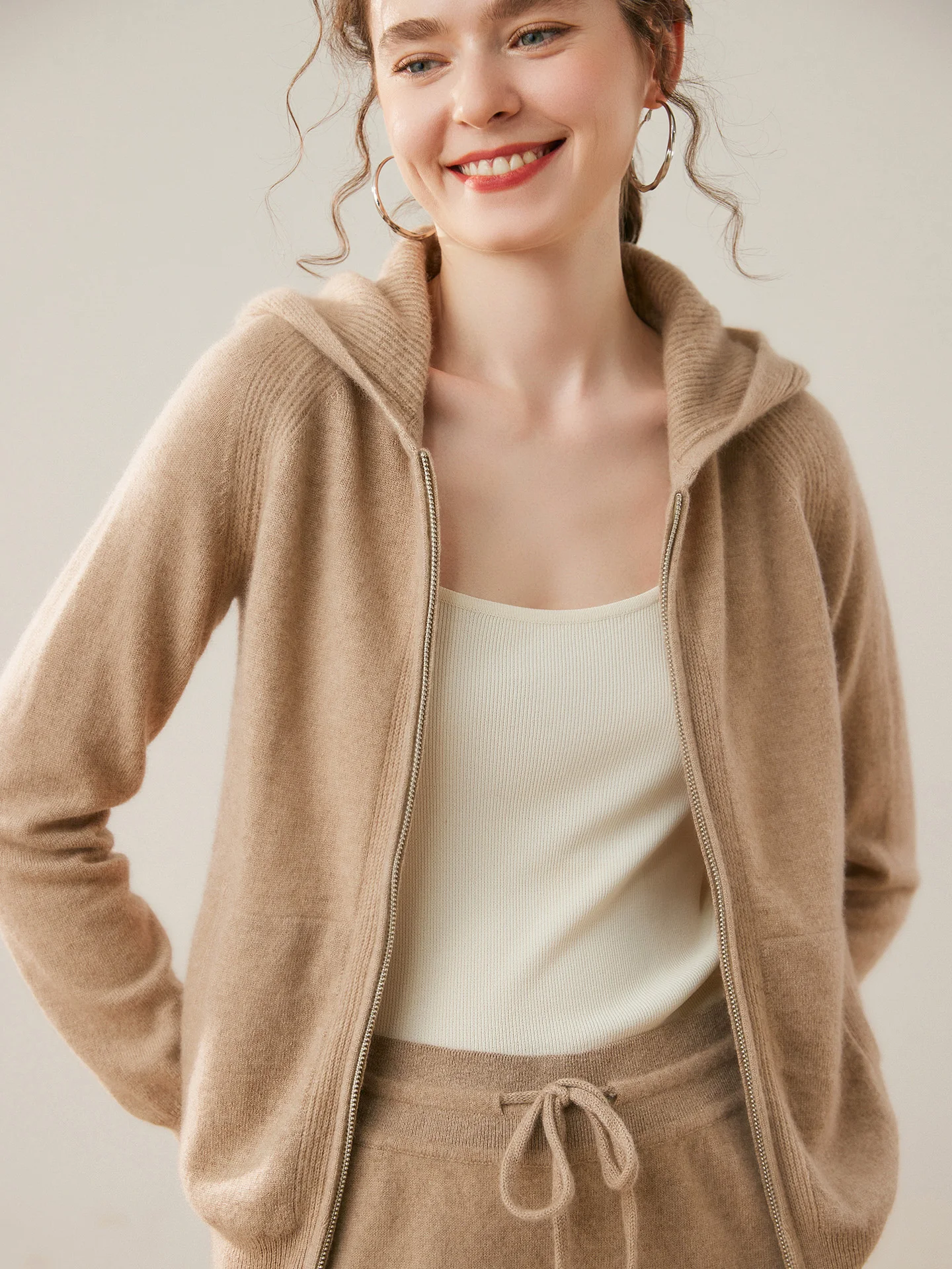MEELEX Women Hooded 100% Cashmere Sweater Autumn Winter Zipper Cardigan Jacket Korean Style Casual Woman Soft Warm Knitted Tops
MEELEX Women Hooded 100% Cashmere Sweater Autumn Winter Zipper Cardigan Jacket Korean Style Casual Woman Soft Warm Knitted Tops