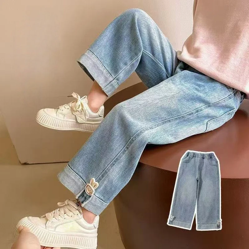 2025 Autumn Girls Denim Jeans with Cute Rabbit Decor Wide Leg Straight Leg Trousers for 2-7Y Girls
2025 Autumn Girls Denim Jeans with Cute Rabbit Decor Wide Leg Straight Leg Trousers for 2-7Y Girls