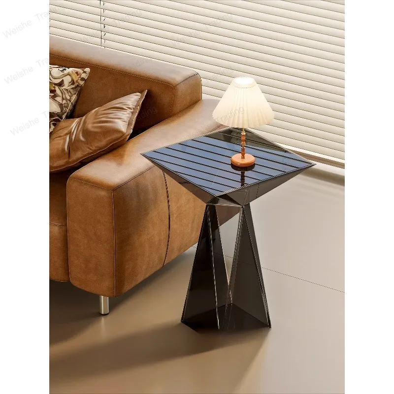 Acrylic integrated bedside table bedside simple modern light luxury American bedroom bedside shelf sofa side few
Acrylic integrated bedside table bedside simple modern light luxury American bedroom bedside shelf sofa side few