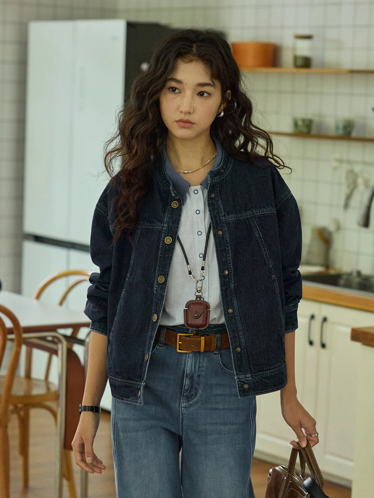 Solighter винтажный джинсовый тюнер с воротником-стойкой, женский свободный крой, осенний новый дышащий хлопок, длинный цвет све
Solighter винтажный джинсовый тюнер с воротником-стойкой, женский свободный крой, осенний новый дышащий хлопок, длинный цвет све