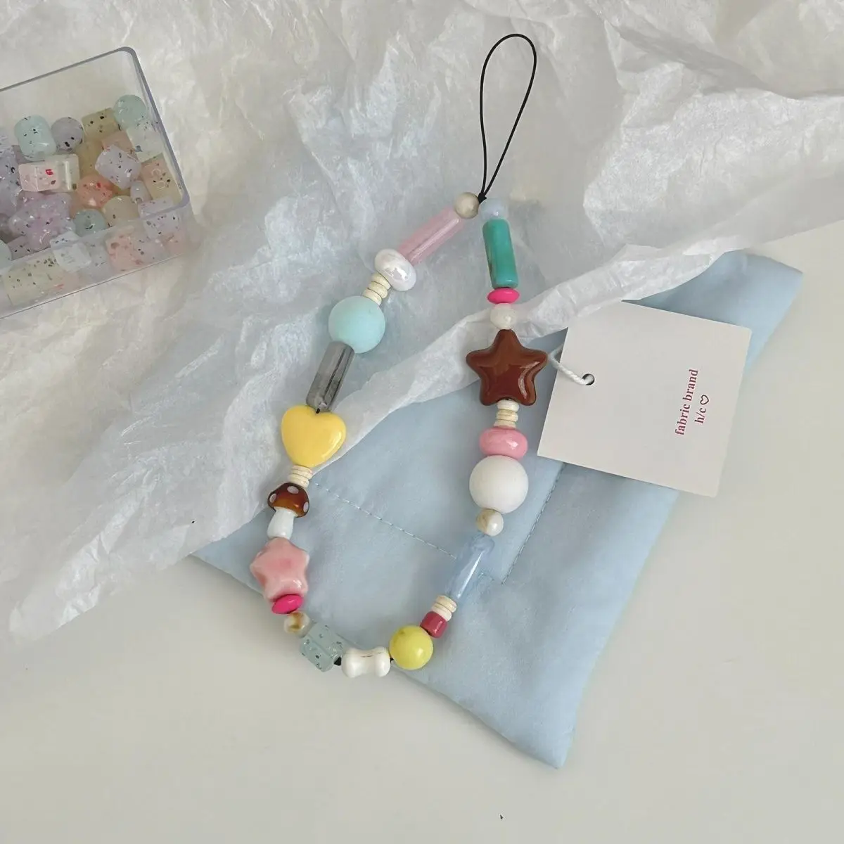 Ins ярких цветов, оригинальный чехол из бисера, чехол для телефона ручной работы, ремешок для камеры CCD, подвеска, анти-потерянный брелок, ремешок
Ins ярких цветов, оригинальный чехол из бисера, чехол для телефона ручной работы, ремешок для камеры CCD, подвеска, анти-потерянный брелок, ремешок