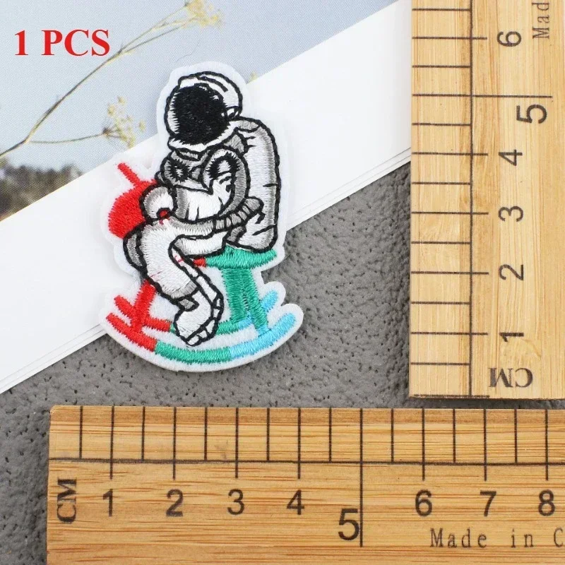Astronaut Computer Embroidery Cloth Sticker Cartoon Space Character Patch Sticker Decorative Embroidery Sticker Ironing Stamp
Astronaut Computer Embroidery Cloth Sticker Cartoon Space Character Patch Sticker Decorative Embroidery Sticker Ironing Stamp
