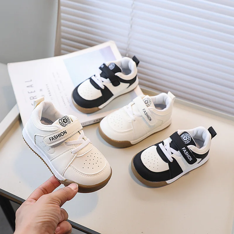 New Children's Casual Sneakers Breathable Non-slip Girls Sports Shoes Fashion Patchwork Classic Black White Kids School Sneakers
New Children's Casual Sneakers Breathable Non-slip Girls Sports Shoes Fashion Patchwork Classic Black White Kids School Sneakers