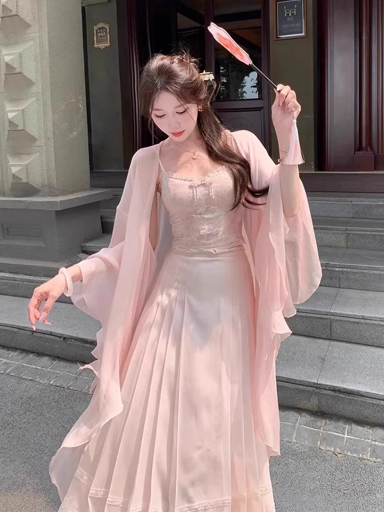 Elegant Long Sleeve Summer Shells Cardigan Air Conditioning Shirt Cover up Transparent Lace Women's Fashionable Sun Protectio...
Elegant Long Sleeve Summer Shells Cardigan Air Conditioning Shirt Cover up Transparent Lace Women's Fashionable Sun Protectio...