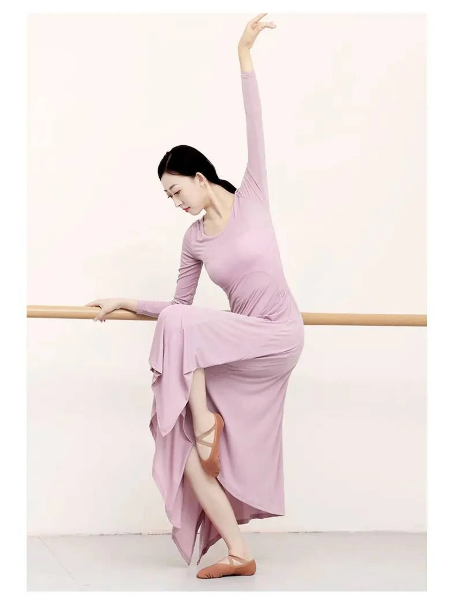 Long Sleeves Modern Leotard Ballet Line Dance Dress Jazz Solid Color Tutu Adult Latin Women Split Tights Wear Street Vestidos
Long Sleeves Modern Leotard Ballet Line Dance Dress Jazz Solid Color Tutu Adult Latin Women Split Tights Wear Street Vestidos