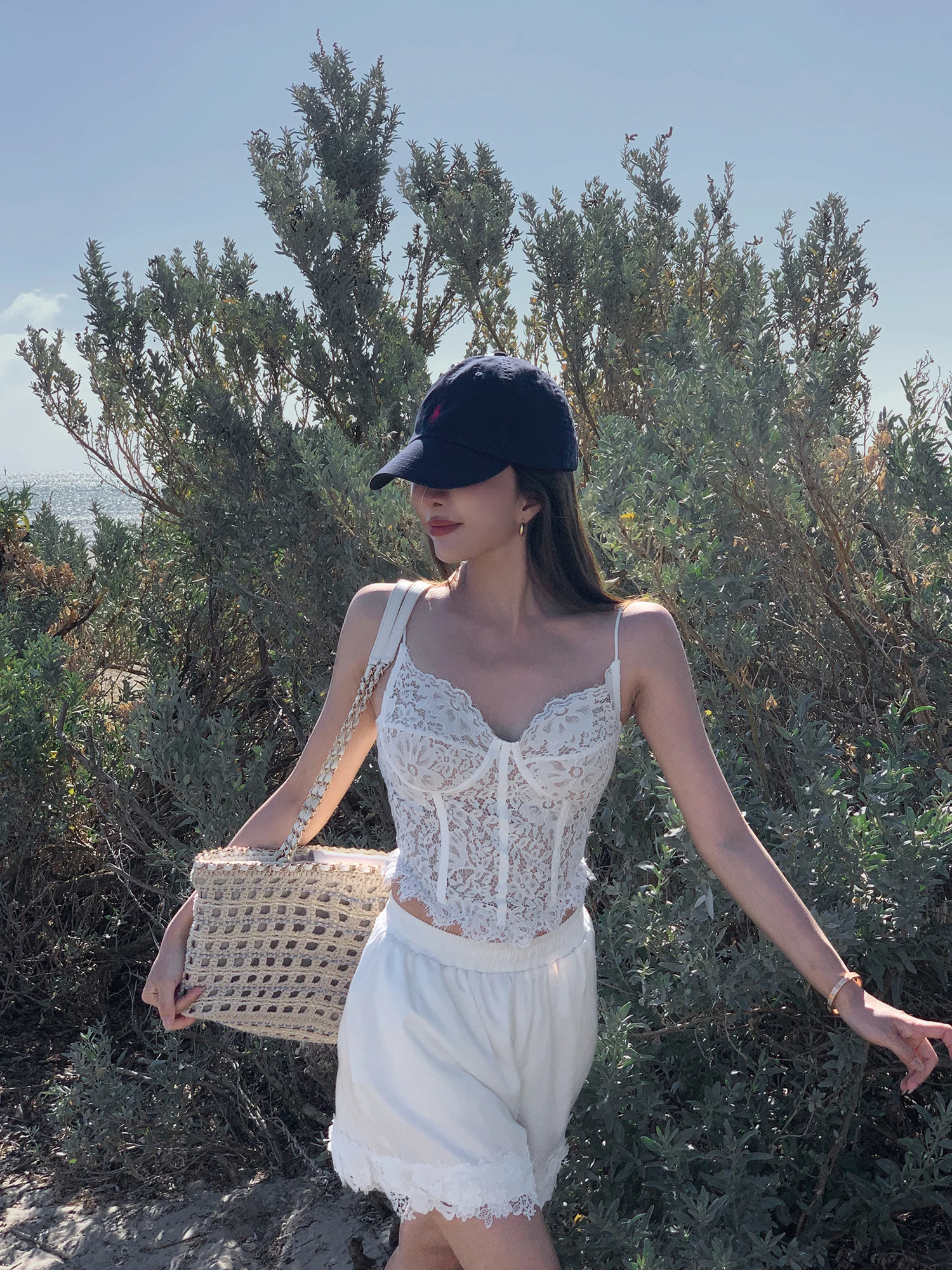 Romantic Layering Heavy Work Slim Fit Fibone Lace Women's Brtte Tank Top with Chest Pad Garden of Angels Commute Sle
Romantic Layering Heavy Work Slim Fit Fibone Lace Women's Brtte Tank Top with Chest Pad Garden of Angels Commute Sle