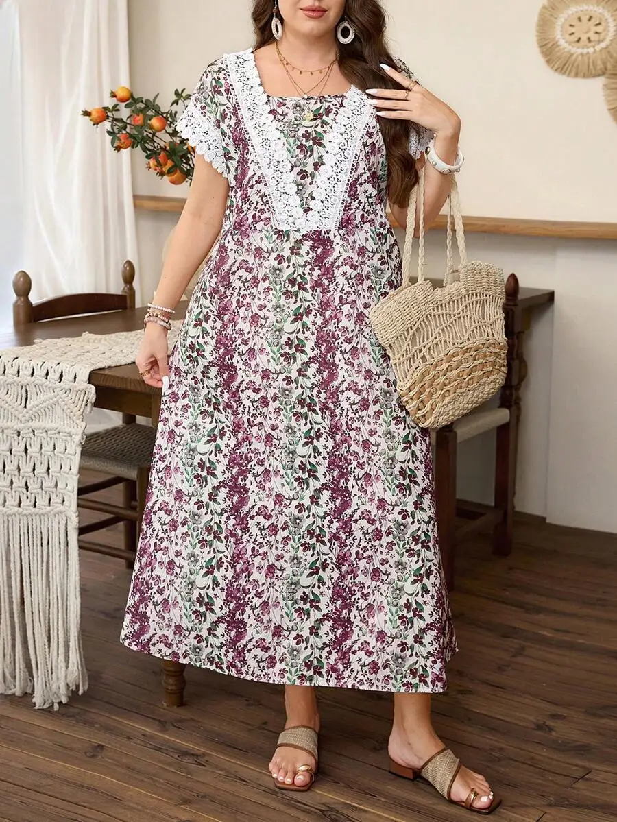 Summer Floral Plus Size Dress With Lace Trim Square Neck Short Sleeve
Summer Floral Plus Size Dress With Lace Trim Square Neck Short Sleeve
