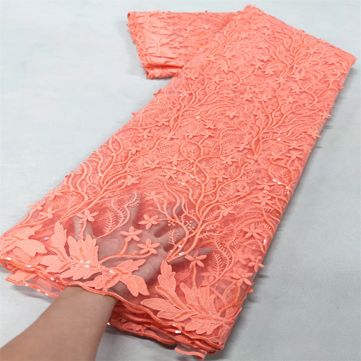 New ng, exquisite lace gown. Whether you're walking down the aisle or attending a glamorous event, this stunning dress will make
New ng, exquisite lace gown. Whether you're walking down the aisle or attending a glamorous event, this stunning dress will make