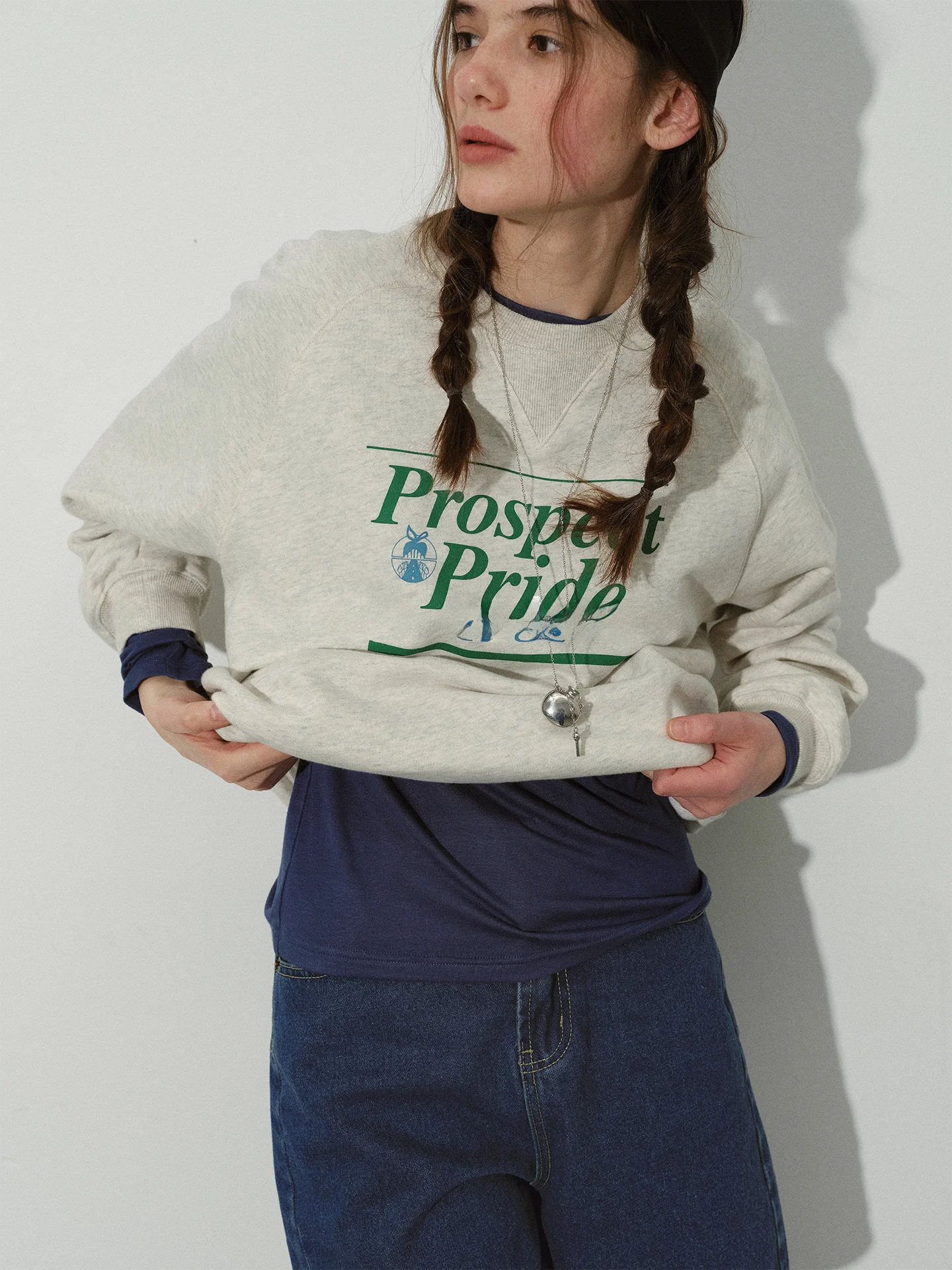 Lofi Choose Retro Color Block Print round Neck Sweatshirt Women's Spring New Casual Versatile Top Comfortable Loose Fit Style
Lofi Choose Retro Color Block Print round Neck Sweatshirt Women's Spring New Casual Versatile Top Comfortable Loose Fit Style