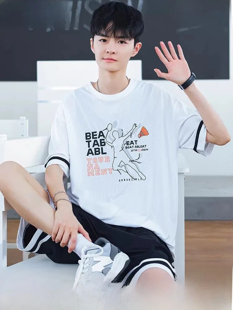 Спортивный костюм из ледяного шелка для мужчин: летний повседневный комплект для подростков и школьников
Спортивный костюм из ледяного шелка для мужчин: летний повседневный комплект для подростков и школьников