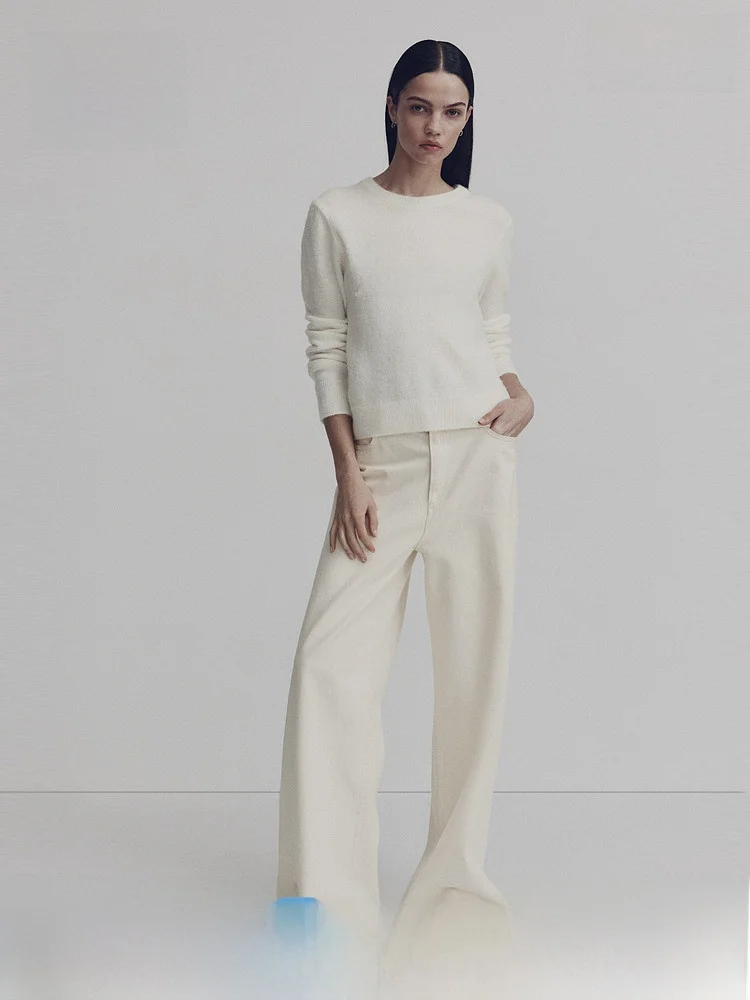 White Woolen Knitted Sweater HM Women's Casual Sle Inner Warm Outer Warm Spring Faion Comfortable Fit Version Letter Embr...
White Woolen Knitted Sweater HM Women's Casual Sle Inner Warm Outer Warm Spring Faion Comfortable Fit Version Letter Embr...