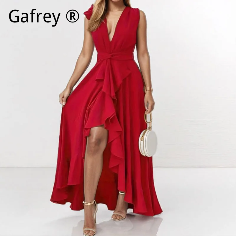 Women Korean Style High Waist V-Neck Spaghetti Strap Maxi Dress Elegant Solid Long Dress Slimming Summer Vacation Outfit Female
Women Korean Style High Waist V-Neck Spaghetti Strap Maxi Dress Elegant Solid Long Dress Slimming Summer Vacation Outfit Female