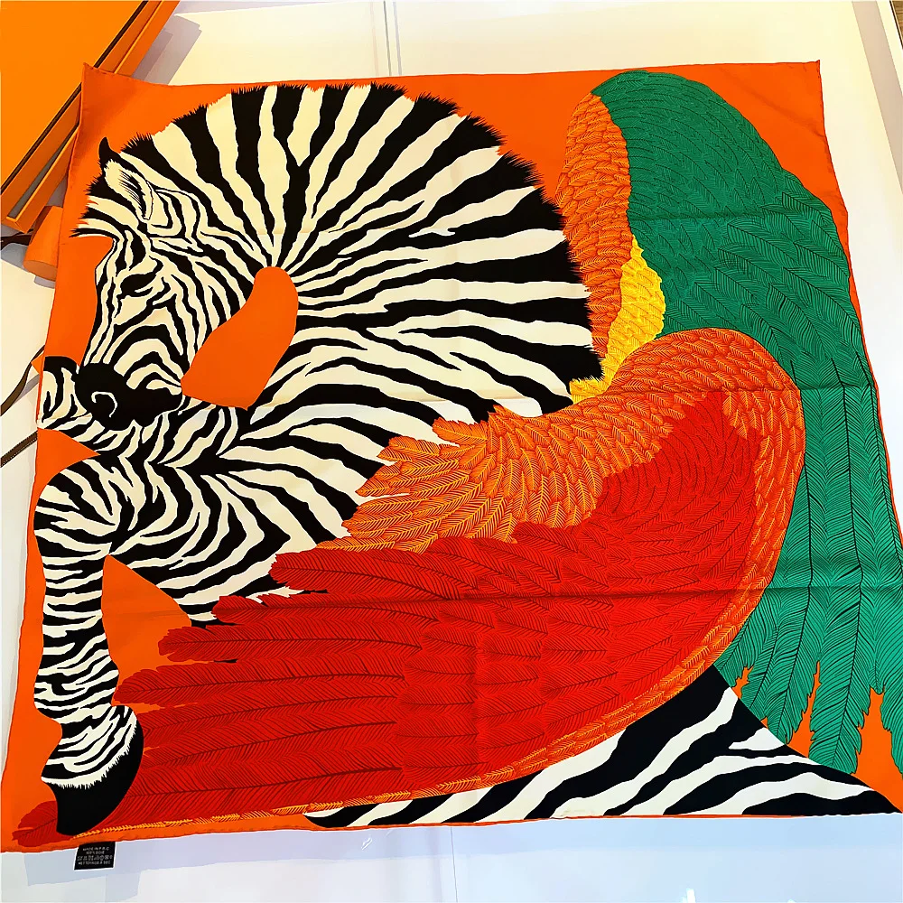 Fashion Animal Printed Style Women Silk Scarf Soft Feel Silk Women Printed Style Shawl 90x90cm
Fashion Animal Printed Style Women Silk Scarf Soft Feel Silk Women Printed Style Shawl 90x90cm