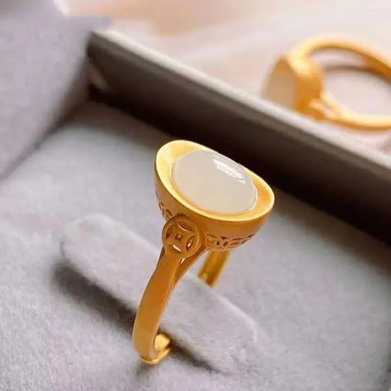 New Silver Inlaid Natural Hetian White Jade Small Ingot Ring Chinese Style Retro Palace Opening Adjustable Women's
New Silver Inlaid Natural Hetian White Jade Small Ingot Ring Chinese Style Retro Palace Opening Adjustable Women's