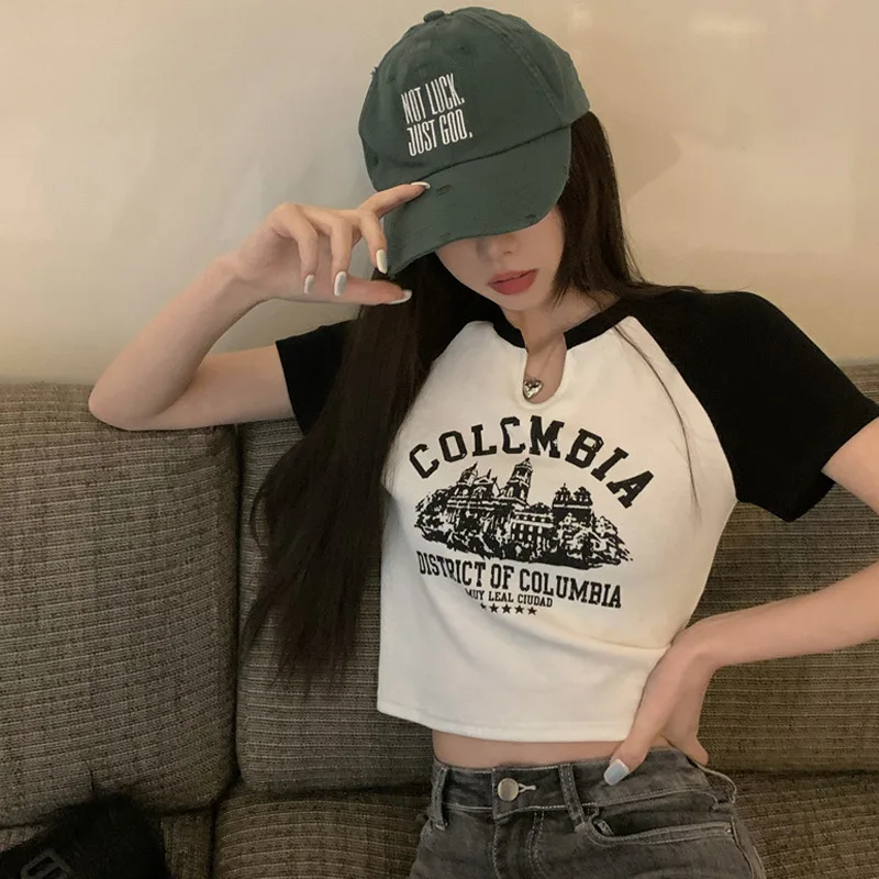 Summer Women's T-shirt Retro V-neck Short Sleeve Female T-shirt Slim Colour block T-shirt Casual Tops Trendy Women's Clothing
Summer Women's T-shirt Retro V-neck Short Sleeve Female T-shirt Slim Colour block T-shirt Casual Tops Trendy Women's Clothing