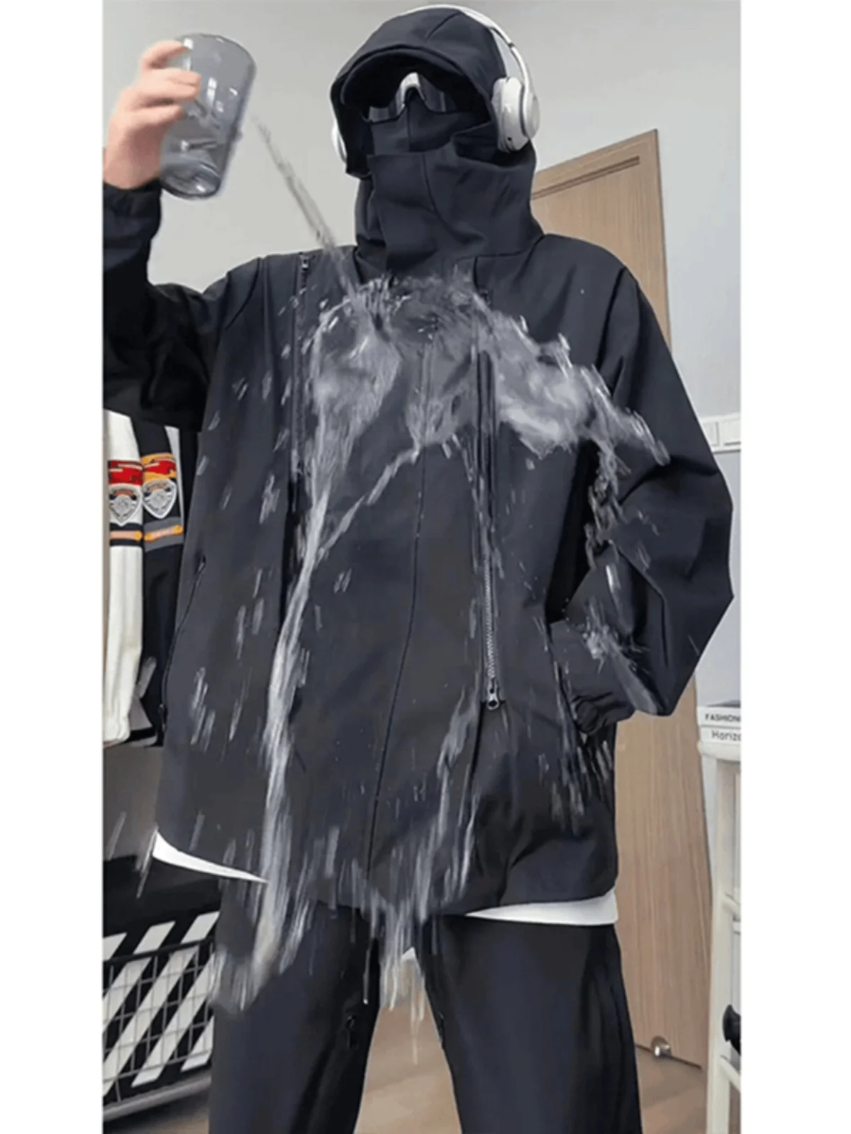 Мужская летняя ветрозащитная и водонепроницаемая рабочая куртка-футболка 2-в-1 из дышащей ткани для активного отдыха
Мужская летняя ветрозащитная и водонепроницаемая рабочая куртка-футболка 2-в-1 из дышащей ткани для активного отдыха