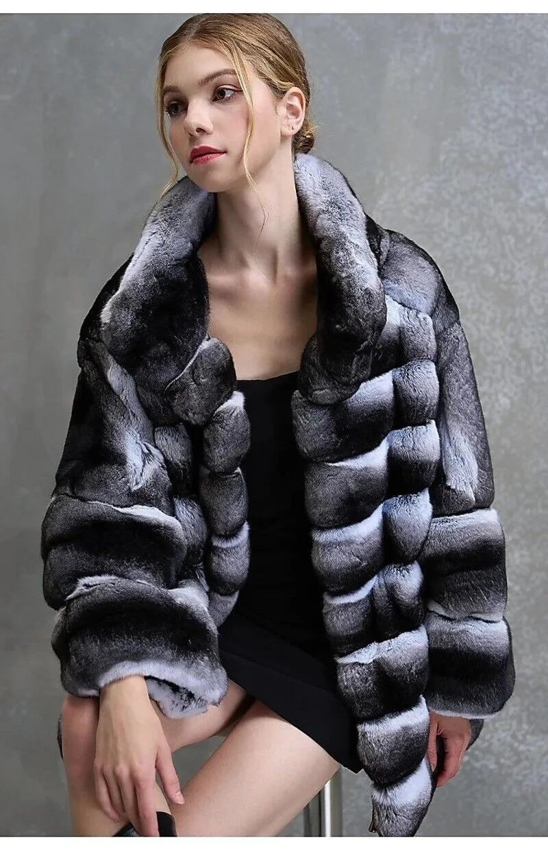 Women 100% Natural Rex Rabbit Fur Coat Color Real Chinchilla Jacket Fashion New Winter New Outwear High Quality Female Clothing
Women 100% Natural Rex Rabbit Fur Coat Color Real Chinchilla Jacket Fashion New Winter New Outwear High Quality Female Clothing