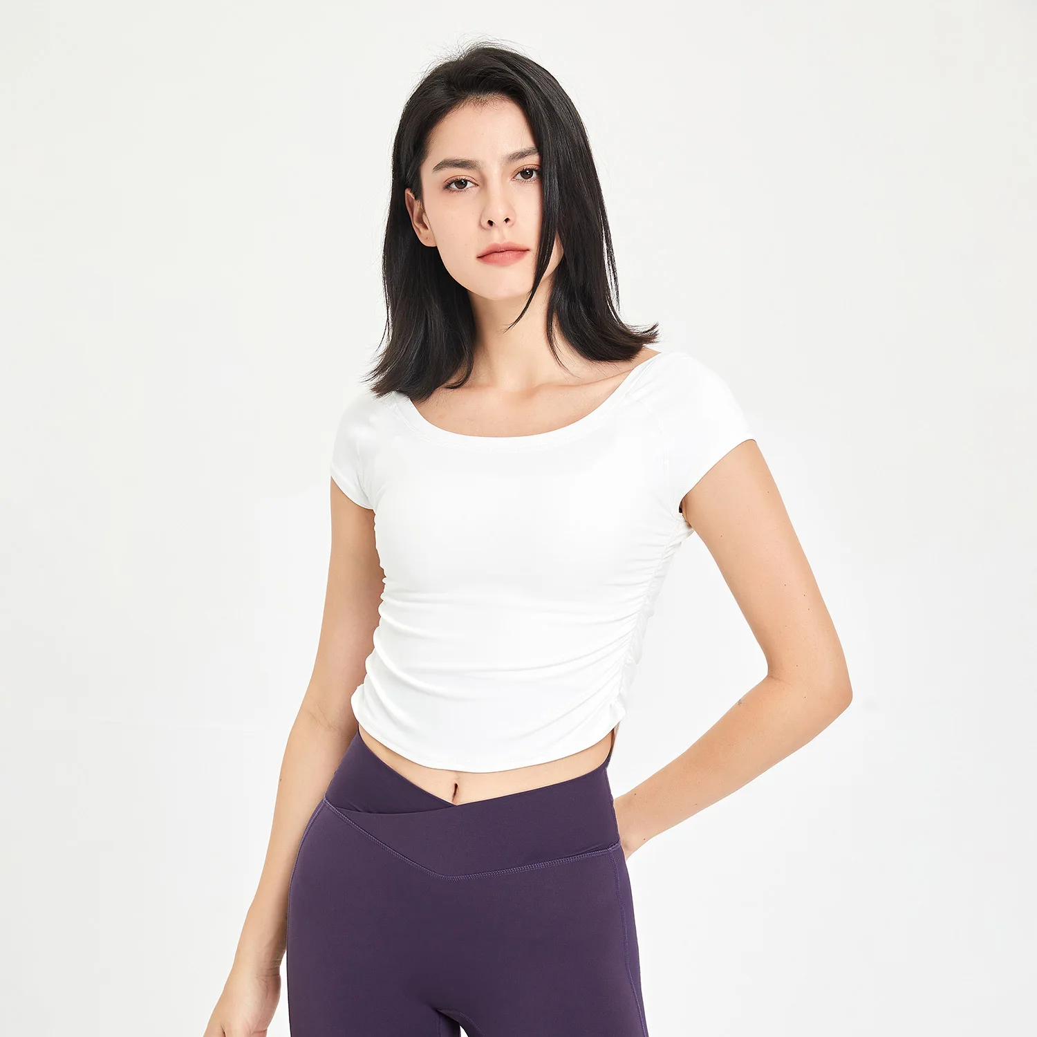 Новые женские рубашки для йоги, облегающие топы для тренировок, быстросохнущие, обнаженные, футболка для спортзала, летняя одежда для бега, топ с короткими рукавами
Новые женские рубашки для йоги, облегающие топы для тренировок, быстросохнущие, обнаженные, футболка для спортзала, летняя одежда для бега, топ с короткими рукавами