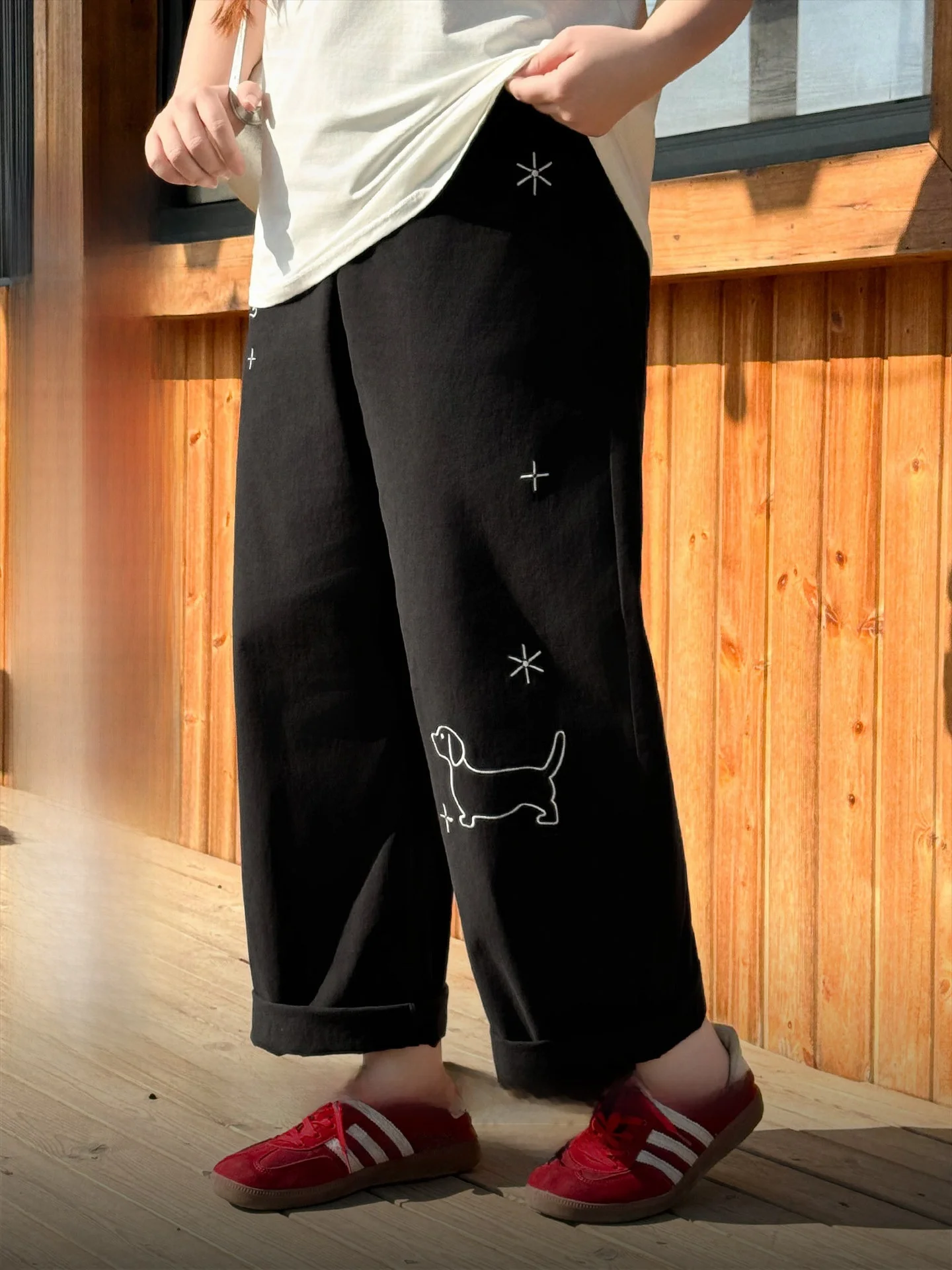 Limited Edition plus Size Women's High Waist Embroidered Loose Casual Pants Street Style Commute Trousers Summer Collection
Limited Edition plus Size Women's High Waist Embroidered Loose Casual Pants Street Style Commute Trousers Summer Collection