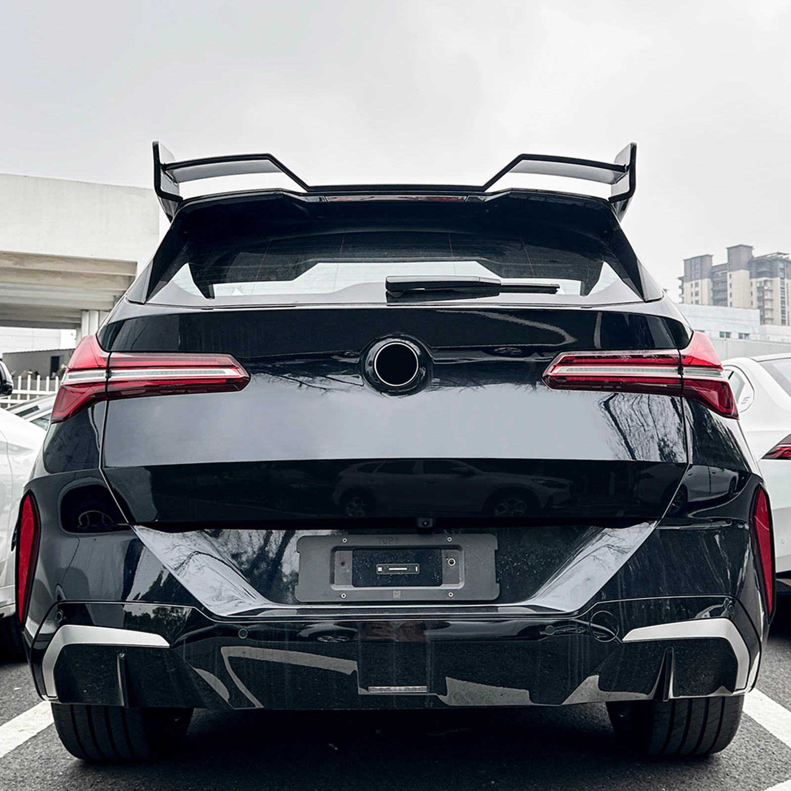 For BMW X3 G45 2025-2026 MP Style Rear Trunk Lid Lip Tail Spoiler Roof Top Tail Wing Tailgate Upper Splitter Lid Rear Spoiler
For BMW X3 G45 2025-2026 MP Style Rear Trunk Lid Lip Tail Spoiler Roof Top Tail Wing Tailgate Upper Splitter Lid Rear Spoiler