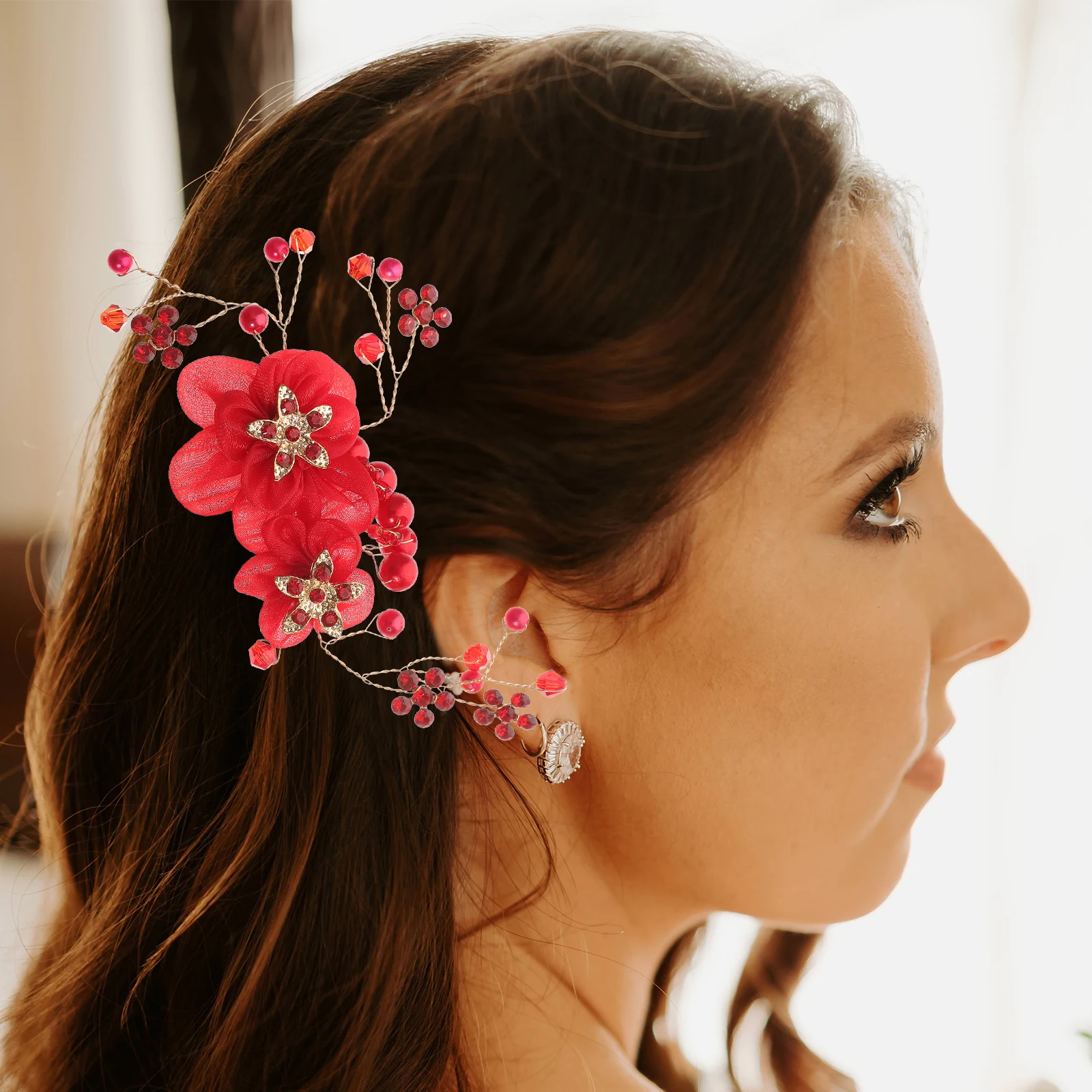 Bridal Comb Wedding Hair Accessories Crystal Hair Comb Elegant Bridal Headdress for Bride Toast Outfit Decoration
Bridal Comb Wedding Hair Accessories Crystal Hair Comb Elegant Bridal Headdress for Bride Toast Outfit Decoration