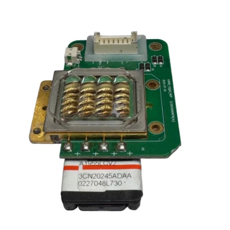 Б/у NUBM37 Riya 455Nm125W Синий интегрированный модуль проектора лазерный дисплей
Б/у NUBM37 Riya 455Nm125W Синий интегрированный модуль проектора лазерный дисплей