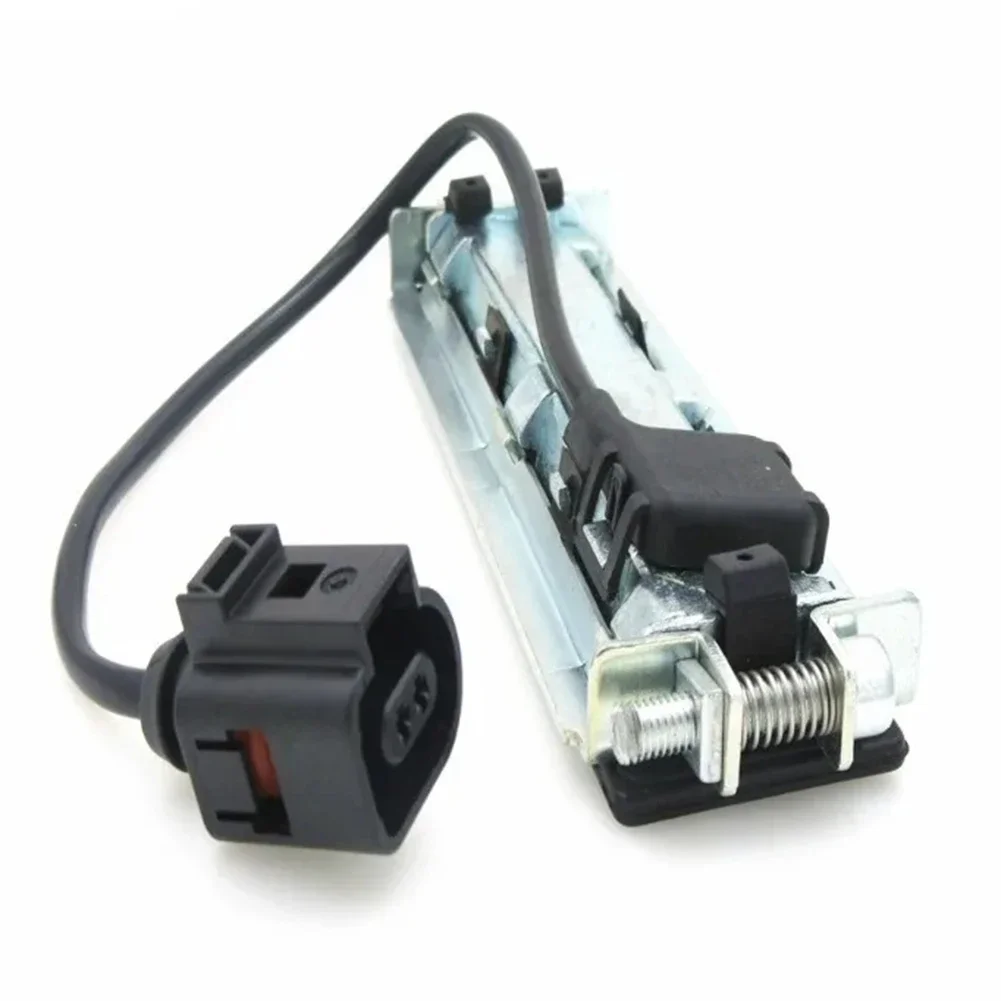 Rear Trunk Tailgate Handle Switch Car For Polo For Suran 3B9827566D 3B9827566A Plastic Replacement Parts Interior Parts
Rear Trunk Tailgate Handle Switch Car For Polo For Suran 3B9827566D 3B9827566A Plastic Replacement Parts Interior Parts