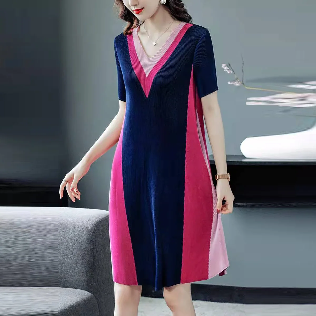 Лето 2025 года, плиссированная юбка, дизайнерское модное платье, летнее платье, женское длинное платье, Vestidos
Лето 2025 года, плиссированная юбка, дизайнерское модное платье, летнее платье, женское длинное платье, Vestidos