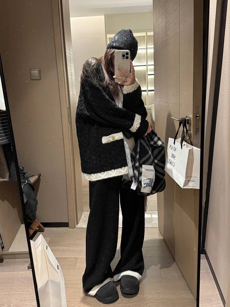 OHLABABY Soft Autumn Winter Sweater Women Open Cardigan Loose V-Ne Long Sve Warm Fluffy Color Blo Button up Top
OHLABABY Soft Autumn Winter Sweater Women Open Cardigan Loose V-Ne Long Sve Warm Fluffy Color Blo Button up Top