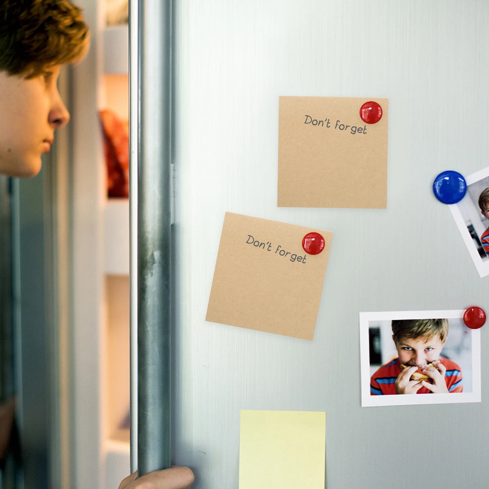 Self-Adhesive Memo Pads Portable Small Notepads For School Office Use Bulk Reminder Tabs Smooth Writing Idea
Self-Adhesive Memo Pads Portable Small Notepads For School Office Use Bulk Reminder Tabs Smooth Writing Idea