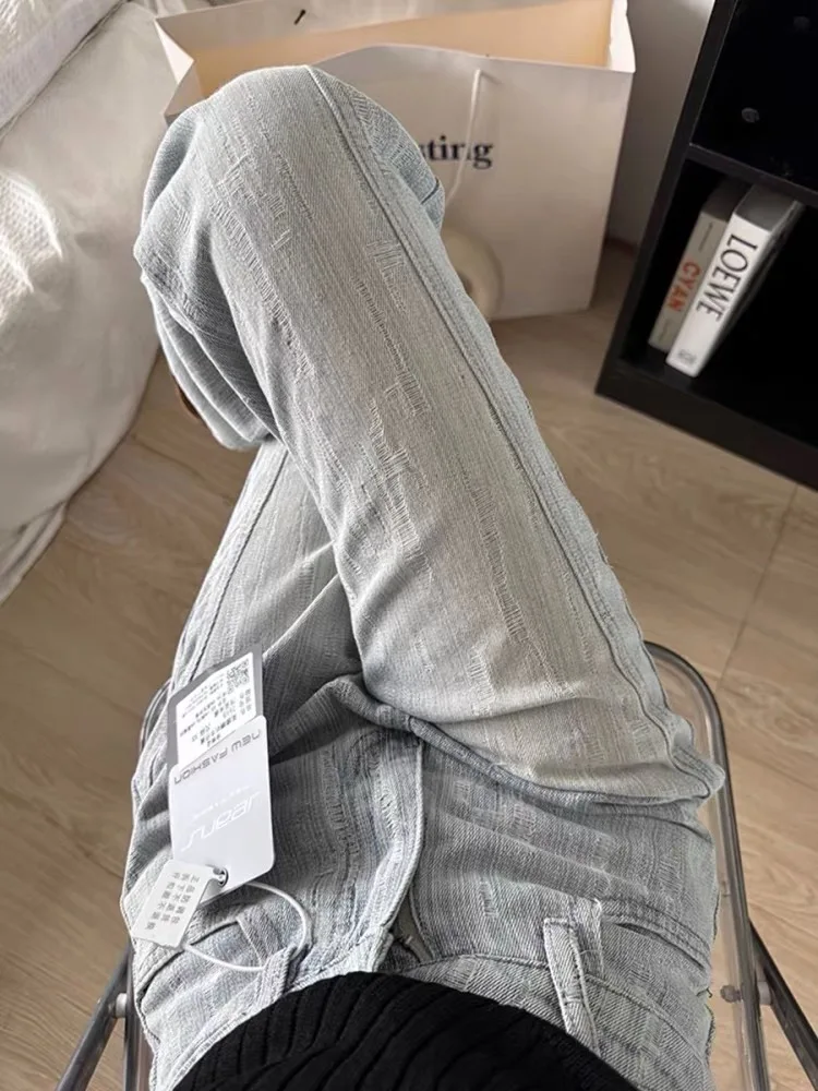 Textured Embroidered Flared Jeans Women's Loose Fit Thin Summer Wide Leg Pants Low Waist Casual Style Basic Series Denim Fabric
Textured Embroidered Flared Jeans Women's Loose Fit Thin Summer Wide Leg Pants Low Waist Casual Style Basic Series Denim Fabric