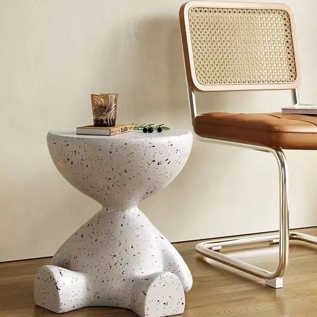 Coffee Tables Home Furniture Sofa Side Table Nordic Art Room Decoration Bedside Cupboard Simple Small Round Table Modern Ornamen
Coffee Tables Home Furniture Sofa Side Table Nordic Art Room Decoration Bedside Cupboard Simple Small Round Table Modern Ornamen