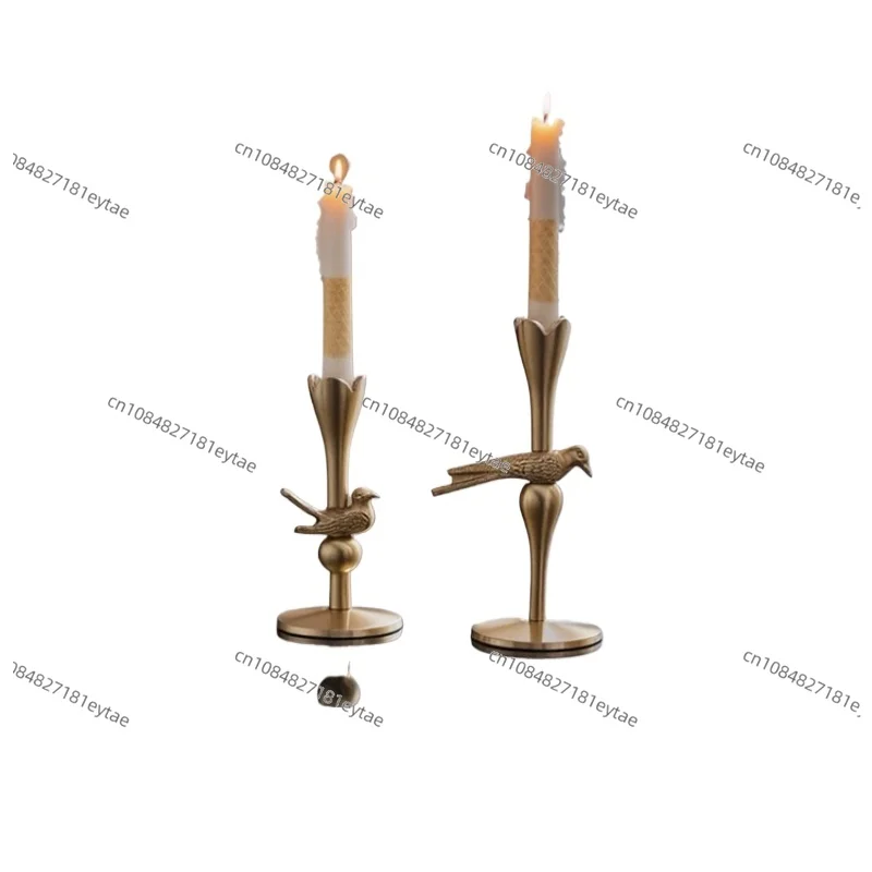 European Retro Candle Holder Decoration, Light Luxury Dining Table, Metal Candle Holder,candlelight Dinner, Wedding Decoration
European Retro Candle Holder Decoration, Light Luxury Dining Table, Metal Candle Holder,candlelight Dinner, Wedding Decoration