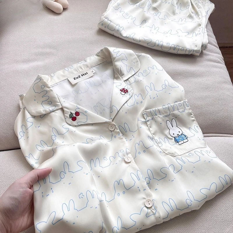 New Style Light Blue Miffy Expression Ice Silk Long Sleeves Pajamas Girl Summer Cartoon Lounge Clothes Suit Comfortable Lovely
New Style Light Blue Miffy Expression Ice Silk Long Sleeves Pajamas Girl Summer Cartoon Lounge Clothes Suit Comfortable Lovely