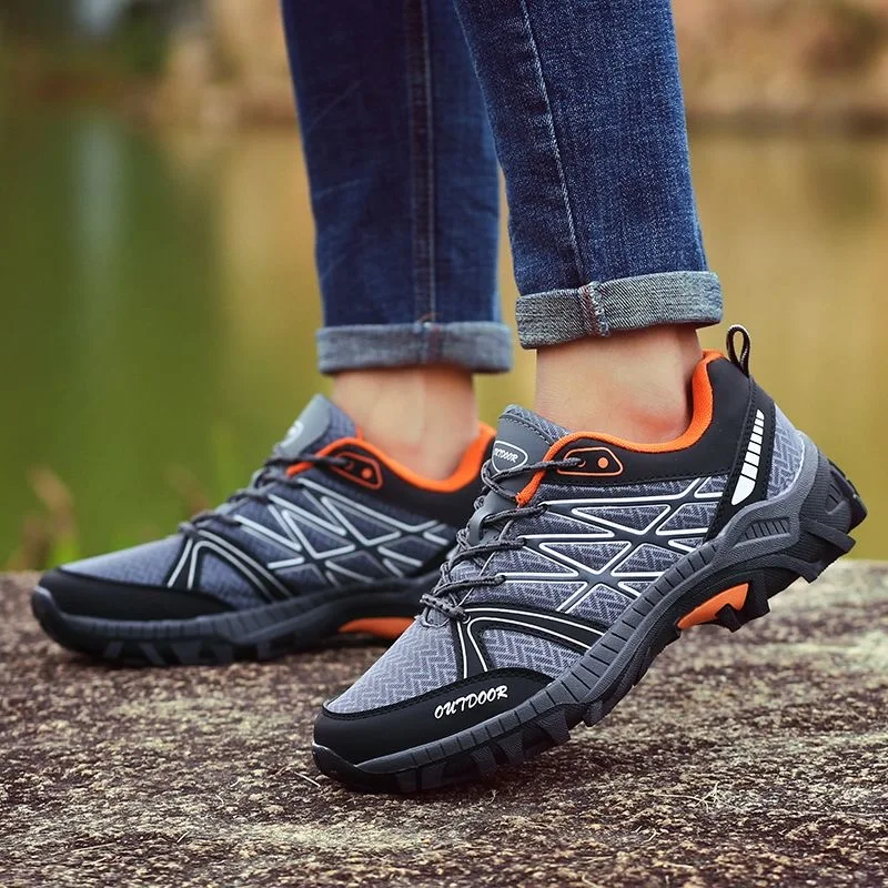 Men's Outdoor Hiking Shoes Non-slip Wear-resistant Trekking Sneakers Breathable Mountain Climbing Boots for Male Walking Travel
Men's Outdoor Hiking Shoes Non-slip Wear-resistant Trekking Sneakers Breathable Mountain Climbing Boots for Male Walking Travel