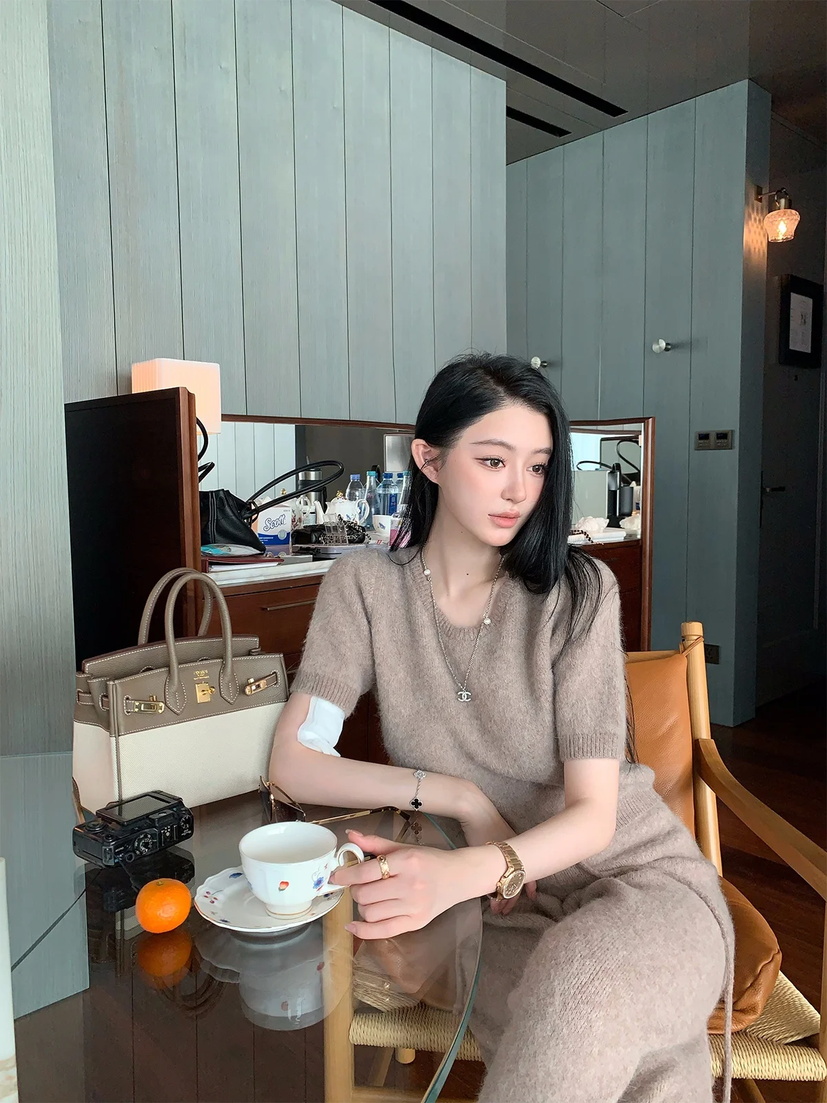 Comfortable Knitted round Neck Short Sleeve Sweater And Loose Pants Set Casual Style Long Pants Two-Piece Set for Women
Comfortable Knitted round Neck Short Sleeve Sweater And Loose Pants Set Casual Style Long Pants Two-Piece Set for Women