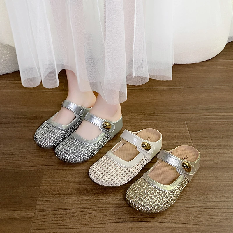 Buckle Free Quick Wear Women Summer Sandals Anti Slip Simple on Off Design Convenient for Rushing Out and Outdoor Activities
Buckle Free Quick Wear Women Summer Sandals Anti Slip Simple on Off Design Convenient for Rushing Out and Outdoor Activities