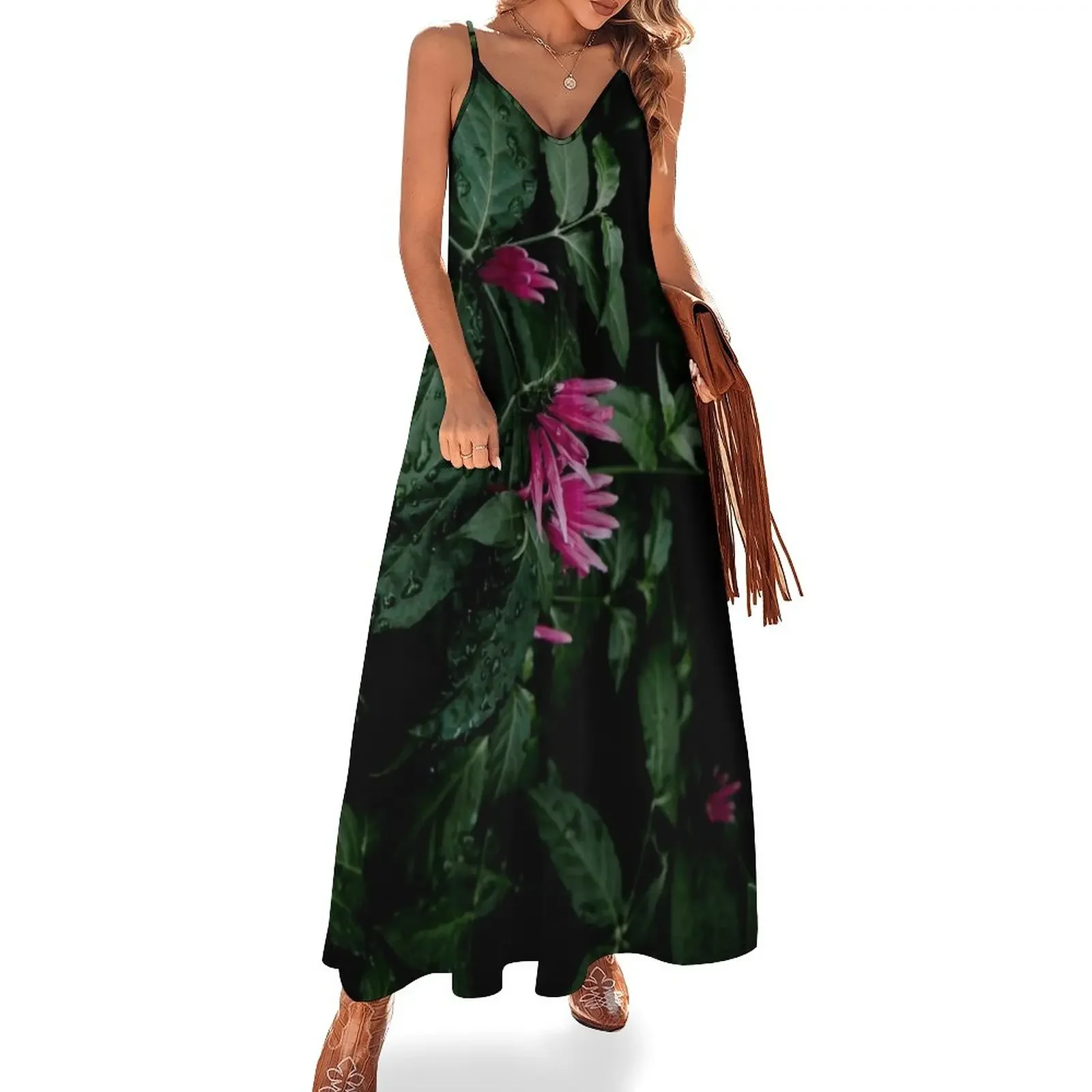 Tropical leaves and flowers Sleeveless Dress dresses women summer 2025 Women's summer dress Dress
Tropical leaves and flowers Sleeveless Dress dresses women summer 2025 Women's summer dress Dress